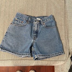 levi’s denim shorts